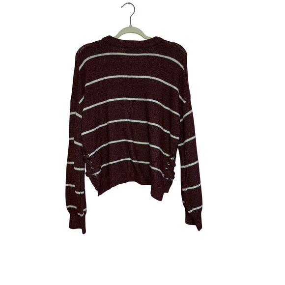 SO Burgundy White Striped Oversized Knit Sweater Relaxed Fit Size Large - Picture 7 of 7